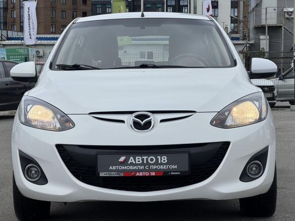 Mazda 2 II Рестайлинг (DE2) с пробегом 2011 года, цена 799 000 рублей, 90700 км, хэтчбек, Автокод Объявления