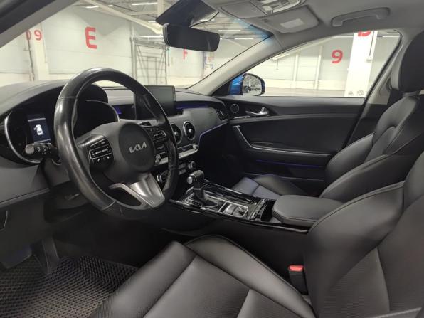 Kia Stinger I Рестайлинг с пробегом 2022 года, цена 2 950 000 рублей, 96811 км, лифтбек, Автокод Объявления