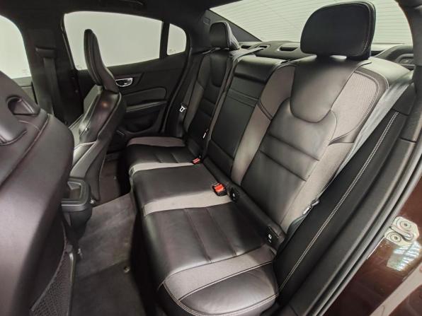 Volvo S60 III с пробегом 2019 года, цена 2 499 000 рублей, 110826 км, седан, Автокод Объявления