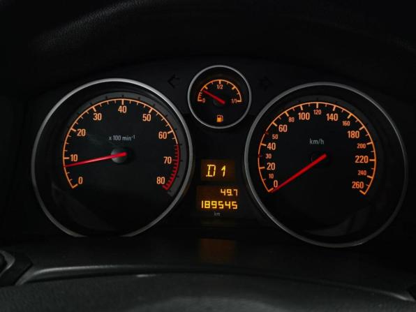 Opel Astra H Рестайлинг с пробегом 2012 года, цена 529 000 рублей, 189000 км, седан, Автокод Объявления