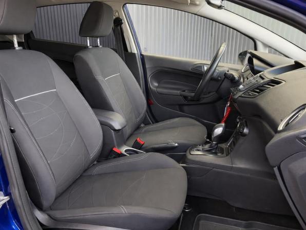 Ford Fiesta Mk6 Рестайлинг с пробегом 2016 года, цена 857 000 рублей, 141903 км, хэтчбек, Автокод Объявления