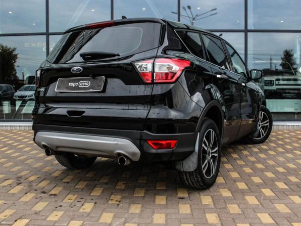 Ford Kuga II Рестайлинг с пробегом 2018 года, цена 1 640 000 рублей, 120200 км, внедорожник, Автокод Объявления