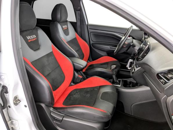 Lada (ВАЗ) Vesta I с пробегом 2021 года, цена 1 200 000 рублей, 121320 км, седан, Автокод Объявления