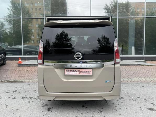 Nissan Serena V (C27) с пробегом 2016 года, цена 1 499 000 рублей, 211269 км, минивэн, Автокод Объявления