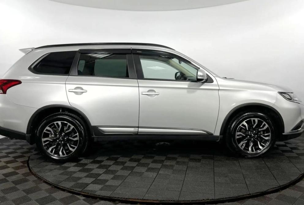 Mitsubishi Outlander III Рестайлинг 3 Нижний Новгород  - изображение 5