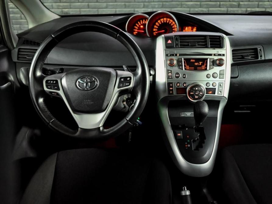Toyota Verso I Екатеринбург  - изображение 14