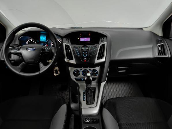 Ford Focus III с пробегом 2012 года, цена 579 000 рублей, 149988 км, хэтчбек, Автокод Объявления