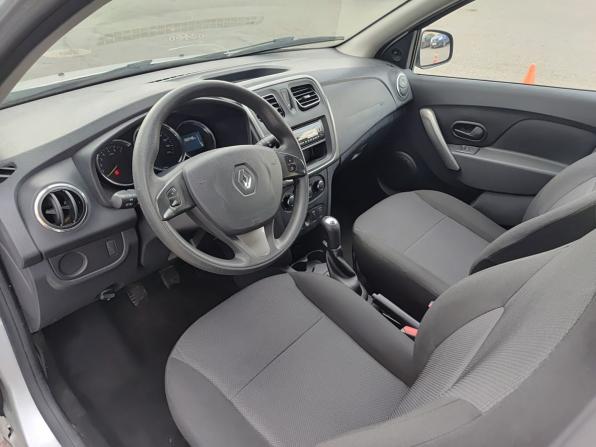Renault Sandero II с пробегом 2017 года, цена 859 000 рублей, 56041 км, хэтчбек, Автокод Объявления