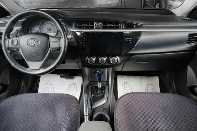 Toyota Corolla XI (E160 E170 E180) с пробегом 2013 года, цена 1 379 000 рублей, 214000 км, седан, Автокод Объявления