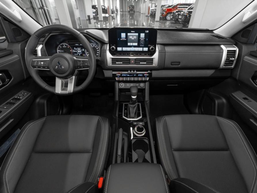 Mitsubishi L200 VI Москва  - изображение 11