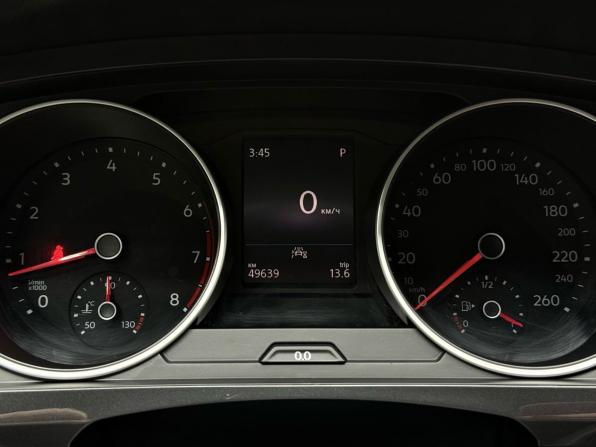 Volkswagen Tiguan II Рестайлинг с пробегом 2021 года, цена 2 349 000 рублей, 49622 км, внедорожник, Автокод Объявления