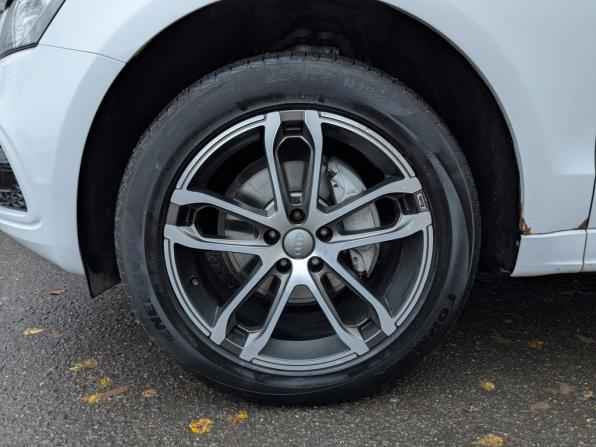 Audi Q5 I (8R) Рестайлинг с пробегом 2013 года, цена 1 995 000 рублей, 143827 км, внедорожник, Автокод Объявления