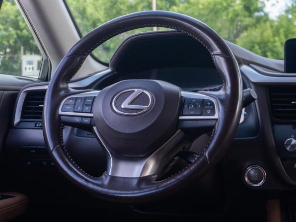 Lexus RX IV с пробегом 2017 года, цена 3 622 500 рублей, 110701 км, внедорожник, Автокод Объявления