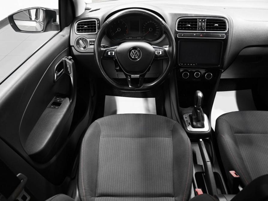 Volkswagen Polo V Рестайлинг Тверь  - изображение 11