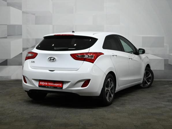 Hyundai i30 II Рестайлинг с пробегом 2015 года, цена 1 180 000 рублей, 94410 км, хэтчбек, Автокод Объявления