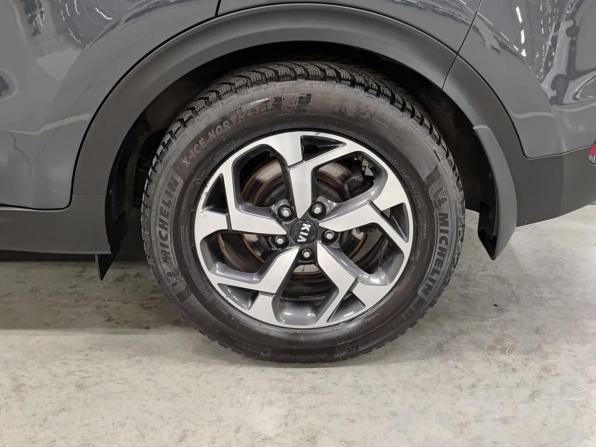 Kia Sportage IV Рестайлинг с пробегом 2020 года, цена 2 430 000 рублей, 74601 км, внедорожник, Автокод Объявления
