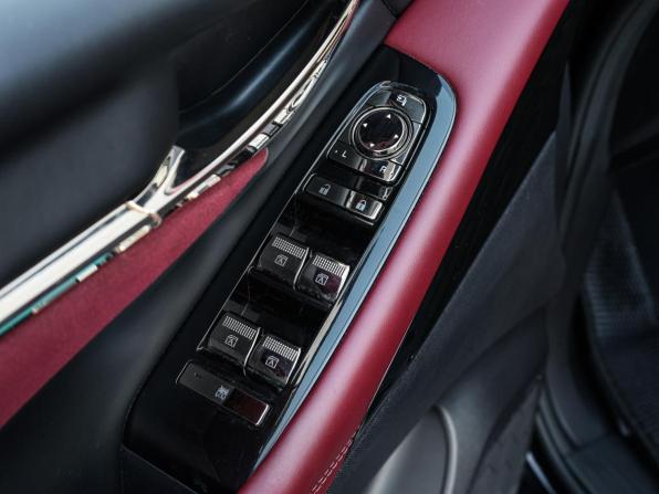 GAC M8 с пробегом 2023 года, цена 4 198 000 рублей, 40559 км, минивэн, Автокод Объявления