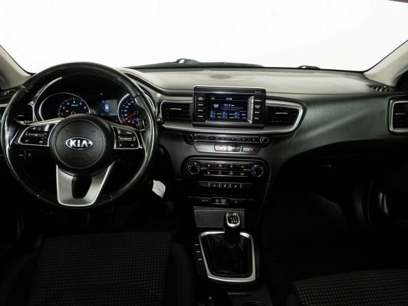 Kia Ceed III с пробегом 2019 года, цена 1 650 000 рублей, 68400 км, хэтчбек, Автокод Объявления