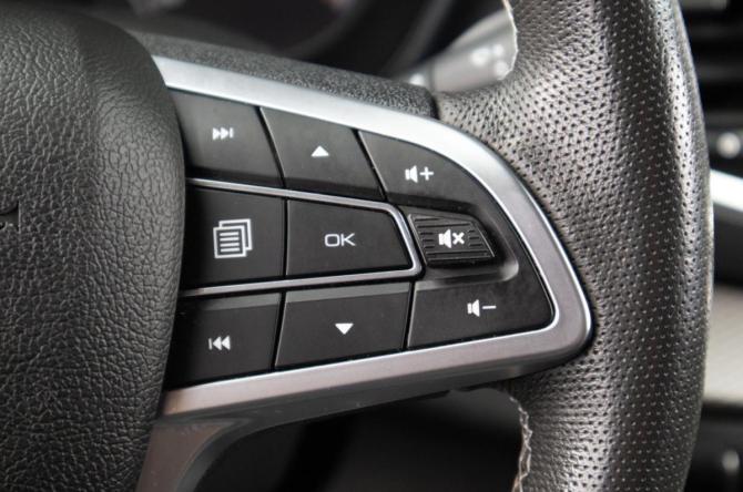 Lada (ВАЗ) Vesta I Рестайлинг (NG) с пробегом 2023 года, цена 1 329 000 рублей, 50000 км, седан, Автокод Объявления