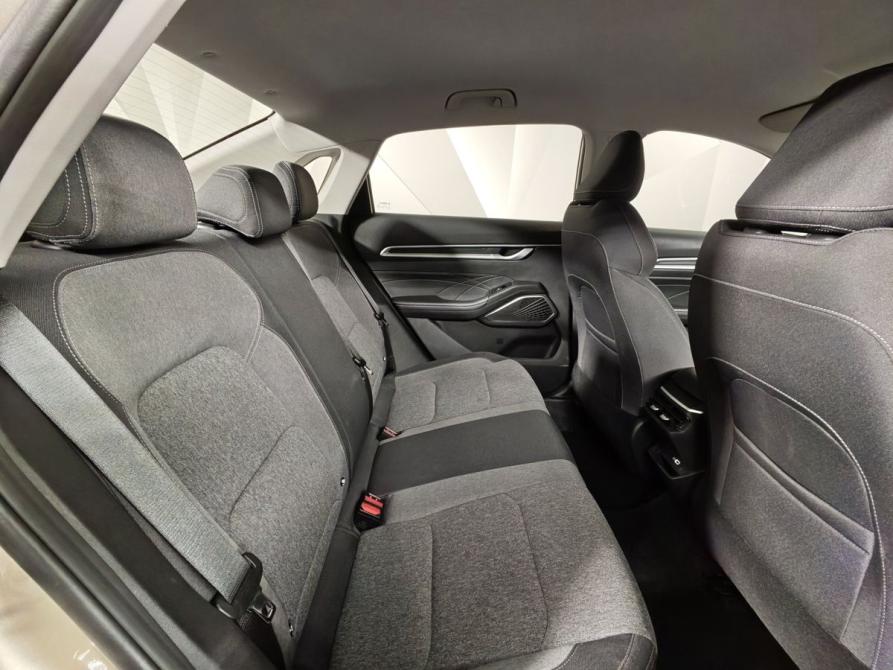 Geely Emgrand II Москва  - изображение 16