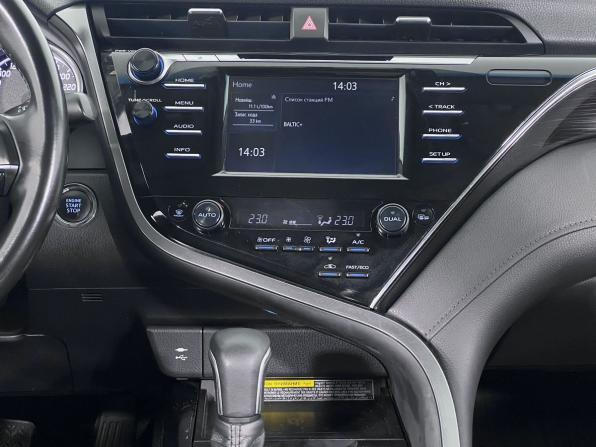 Toyota Camry VIII (XV70) с пробегом 2018 года, цена 2 370 000 рублей, 207000 км, седан, Автокод Объявления