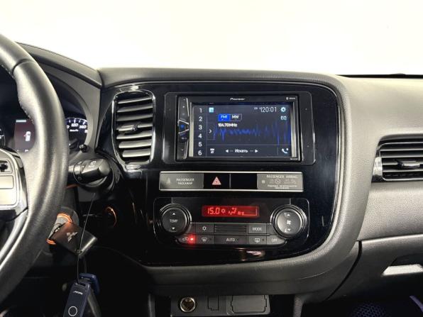 Mitsubishi Outlander III Рестайлинг 3 с пробегом 2019 года, цена 2 290 000 рублей, 109460 км, внедорожник, Автокод Объявления