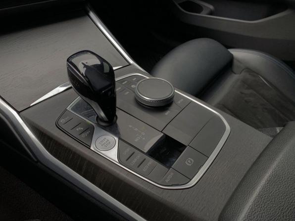 BMW 3 серии VII (G2x) с пробегом 2019 года, цена 3 290 000 рублей, 142891 км, седан, Автокод Объявления