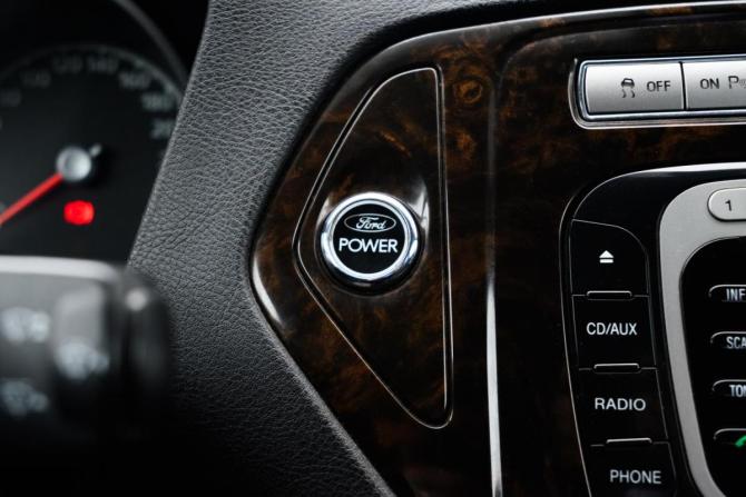 Ford Mondeo IV с пробегом 2008 года, цена 530 000 рублей, 261000 км, седан, Автокод Объявления