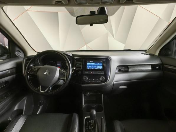 Mitsubishi Outlander III Рестайлинг 2 с пробегом 2016 года, цена 1 839 000 рублей, 152783 км, внедорожник, Автокод Объявления