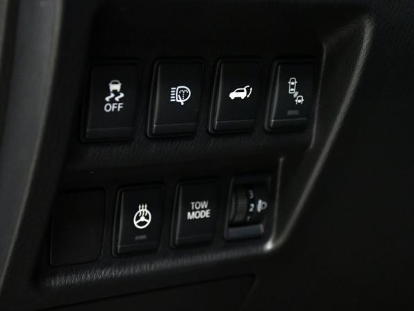 Nissan Pathfinder IV с пробегом 2016 года, цена 2 097 000 рублей, 170000 км, внедорожник, Автокод Объявления