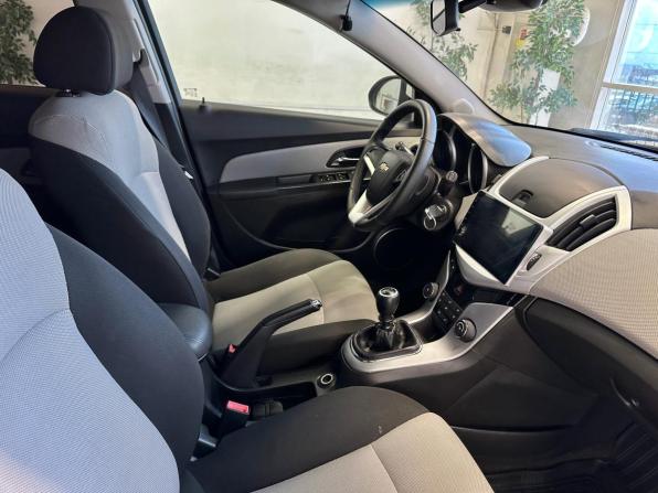 Chevrolet Cruze I Рестайлинг с пробегом 2013 года, цена 845 000 рублей, 168831 км, хэтчбек, Автокод Объявления