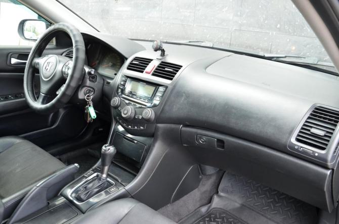 Honda Accord VII Рестайлинг с пробегом 2007 года, цена 739 900 рублей, 245643 км, седан, Автокод Объявления