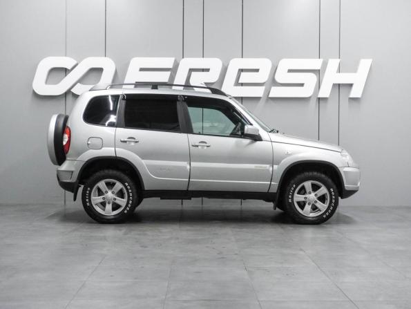 Chevrolet Niva I Рестайлинг с пробегом 2014 года, цена 579 000 рублей, 128585 км, внедорожник, Автокод Объявления