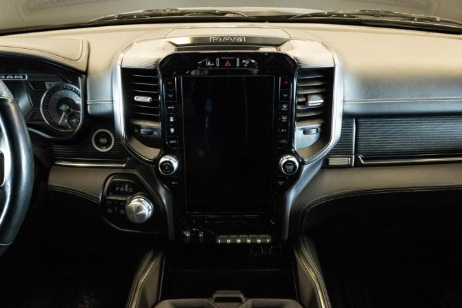 Ram 1500 V с пробегом 2020 года, цена 6 249 000 рублей, 71608 км, пикап, Автокод Объявления
