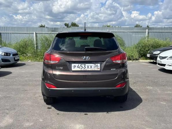 Hyundai ix35 I Рестайлинг с пробегом 2014 года, цена 850 000 рублей, 203252 км, внедорожник, Автокод Объявления