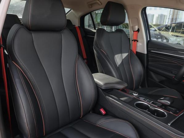 Omoda S5 GT с пробегом 2024 года, цена 2 449 000 рублей, 13712 км, седан, Автокод Объявления