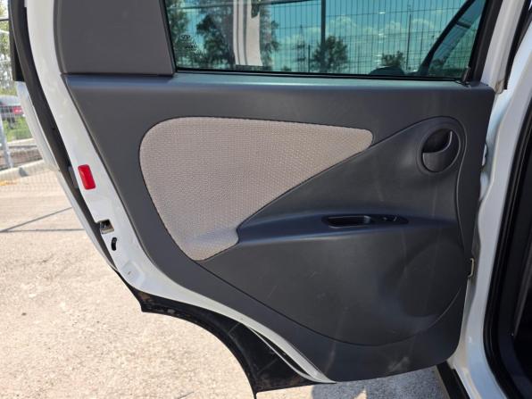 Chery IndiS (S18D) I с пробегом 2012 года, цена 320 000 рублей, 157000 км, хэтчбек, Автокод Объявления