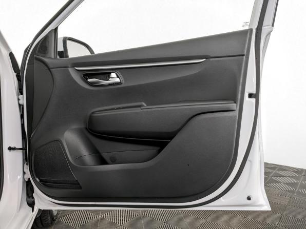 Kia Rio IV Рестайлинг с пробегом 2021 года, цена 1 650 000 рублей, 53811 км, седан, Автокод Объявления