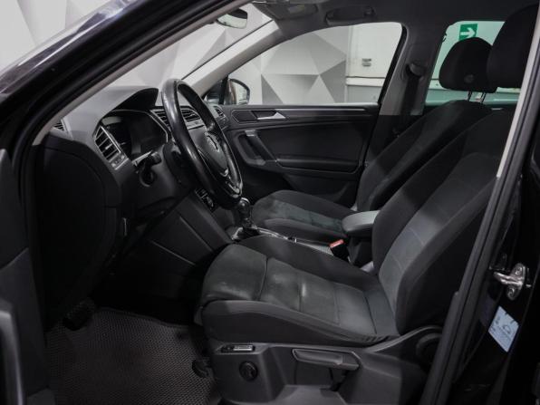 Volkswagen Tiguan II с пробегом 2018 года, цена 2 585 000 рублей, 150000 км, внедорожник, Автокод Объявления