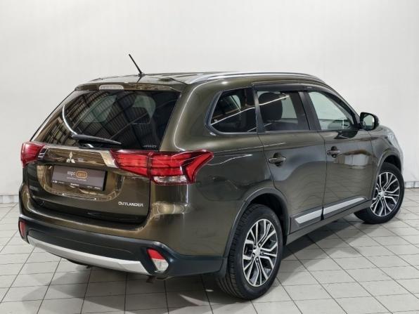 Mitsubishi Outlander III Рестайлинг 2 с пробегом 2016 года, цена 1 541 000 рублей, 197293 км, внедорожник, Автокод Объявления