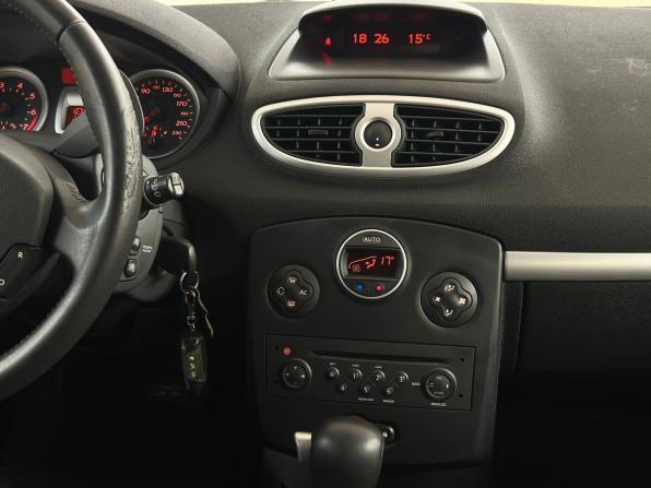 Renault Clio III с пробегом 2007 года, цена 649 000 рублей, 98315 км, хэтчбек, Автокод Объявления