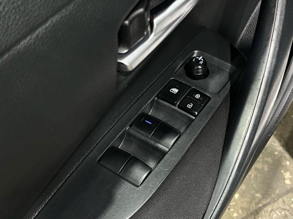 Toyota Corolla XII (E210) с пробегом 2019 года, цена 1 570 000 рублей, 129719 км, седан, Автокод Объявления