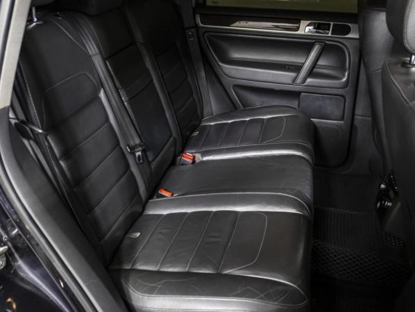 Volkswagen Touareg I Рестайлинг с пробегом 2008 года, цена 899 000 рублей, 316369 км, внедорожник, Автокод Объявления