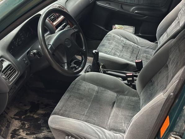 Mazda 626 V (GF) с пробегом 1997 года, цена 120 000 рублей, 323899 км, лифтбек, Автокод Объявления