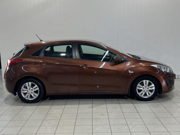 Hyundai i30 II с пробегом 2012 года, цена 895 000 рублей, 188205 км, хэтчбек, Автокод Объявления