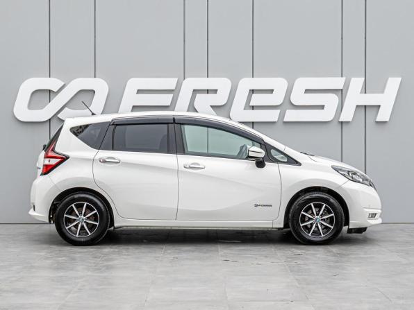 Nissan Note II Рестайлинг с пробегом 2018 года, цена 1 310 000 рублей, 76068 км, хэтчбек, Автокод Объявления