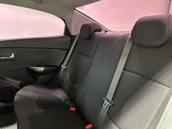 Kia Rio III Рестайлинг с пробегом 2016 года, цена 879 900 рублей, 111209 км, седан, Автокод Объявления