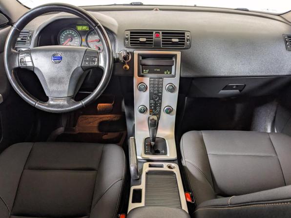 Volvo S40 II Рестайлинг с пробегом 2012 года, цена 799 900 рублей, 212000 км, седан, Автокод Объявления