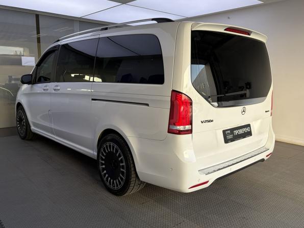 Mercedes-Benz V-Класс III (W447) с пробегом 2018 года, цена 4 779 000 рублей, 213782 км, минивэн, Автокод Объявления