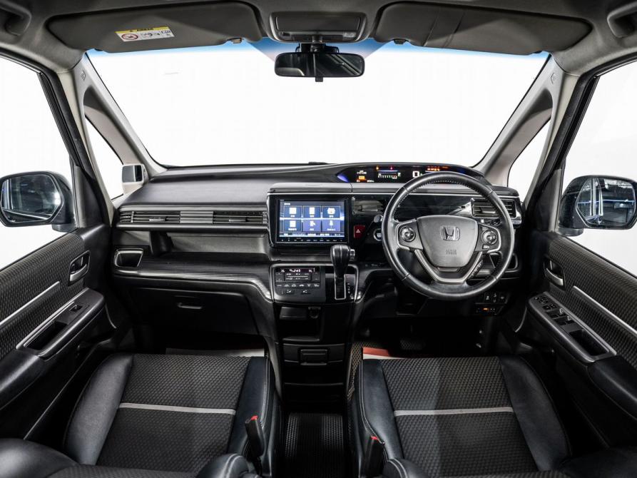 Honda Stepwgn V Иркутск  - изображение 9